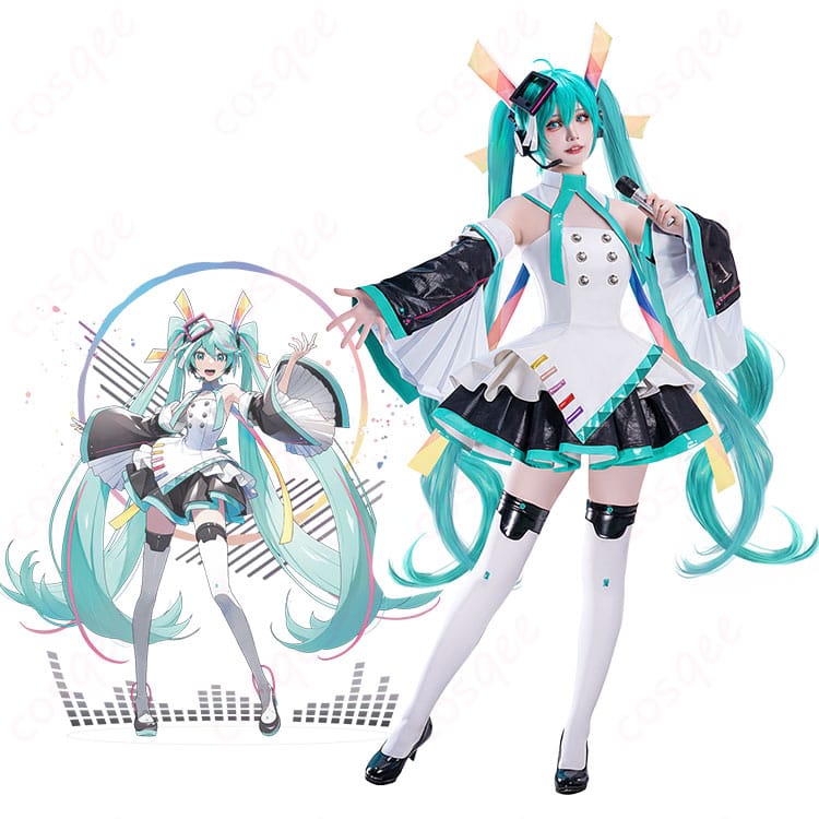 初音ミク EXPO 10th コスプレ衣装の着用イメージ。未来感のある配色と長袖シルエットでライブ感を高再現。