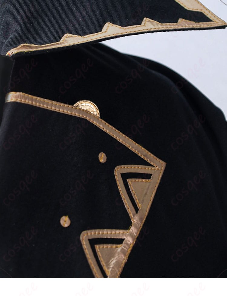 原神 ディルック コスプレ衣装 外套の襟元装飾ディテール。金属調パーツと刺繍風意匠を精巧に表現