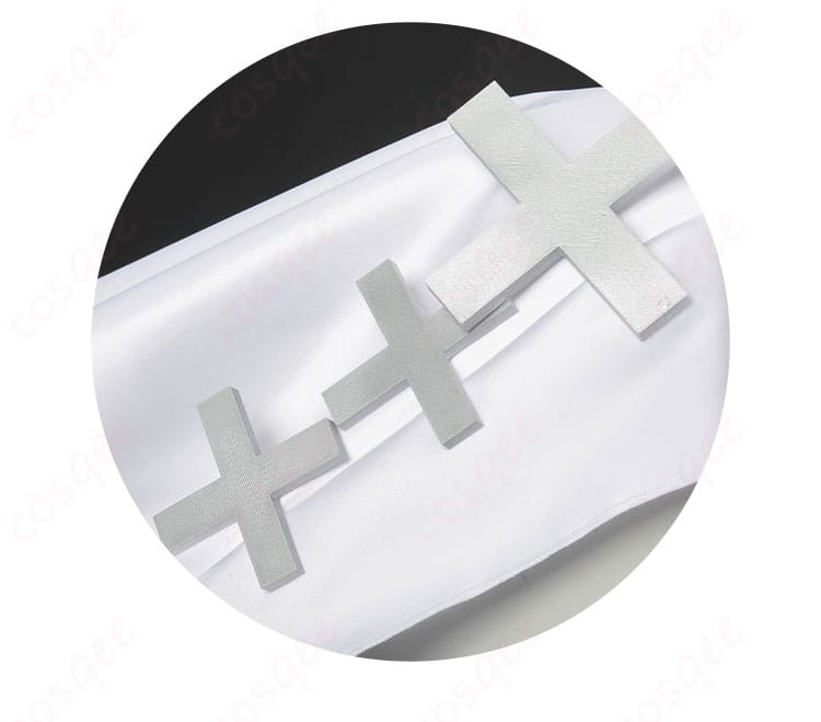 氷上メルルの頭巾ディテール。ふんわりした立体感と丁寧な縫製、縁取りの仕上げが見えるアップ。