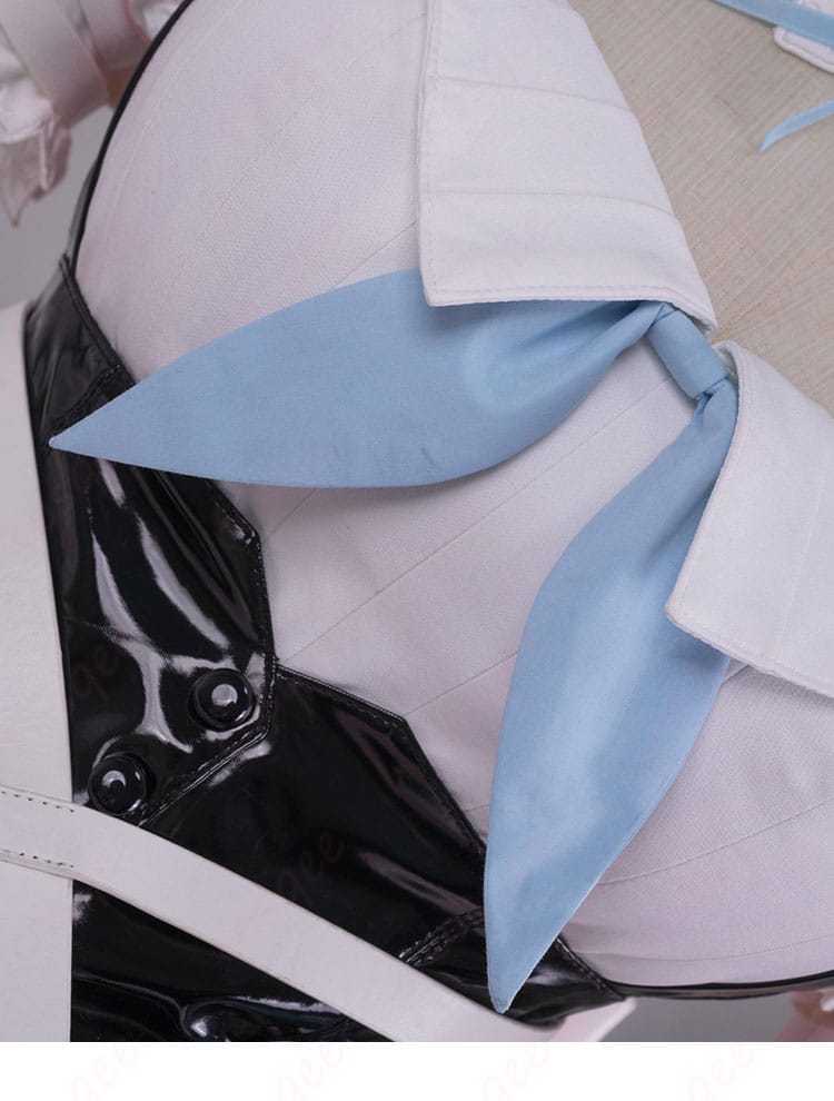 結城さくな 猫メイド衣装の襟元レースと縁取り細部。繊細なトリムの表現を確認。