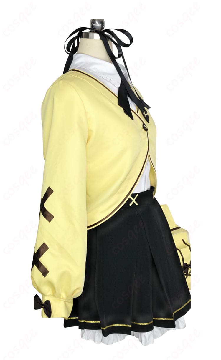 Blue Archive Ibi Rena コスプレ 左側面｜髪飾りディテールとコートのカッティング、可動性の確認