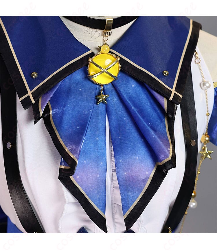 南ことり コスプレ衣装の襟まわりディテール。首飾りと装飾パーツの質感アップ