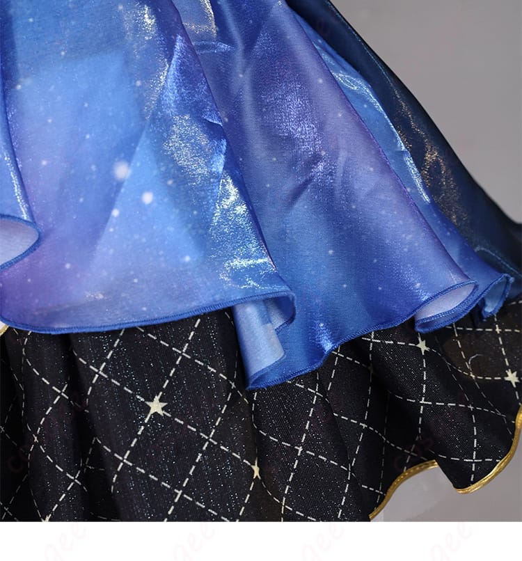 南ことり コスプレ衣装のスカート裾デザイン。レイヤーと装飾ラインのディテール