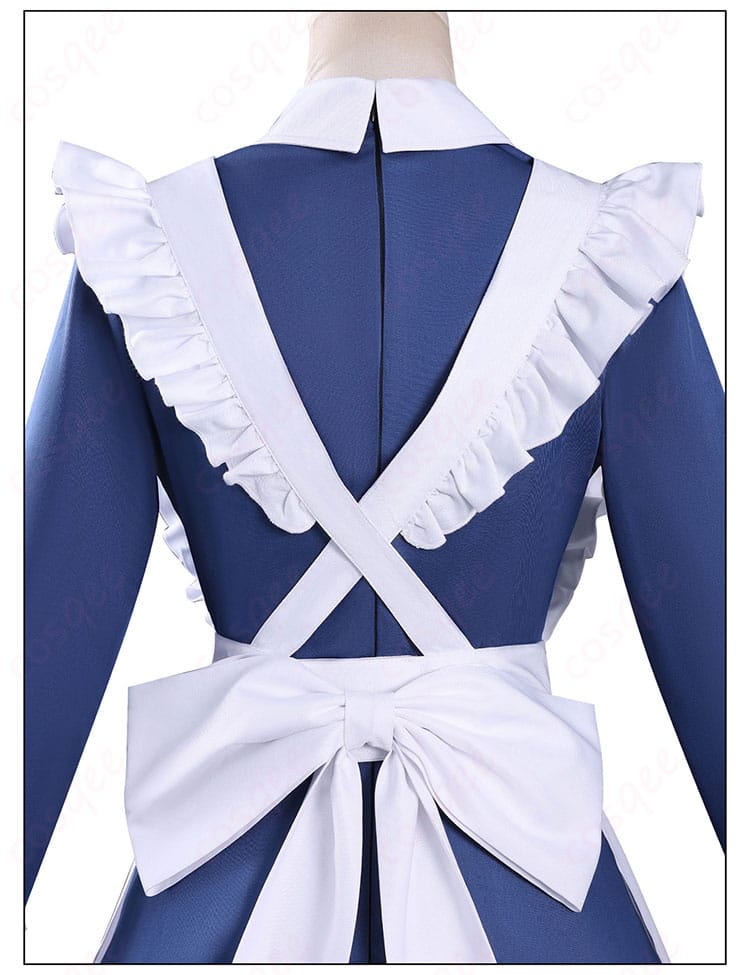 メイド服背面装飾パーツの細部。蝶結びと取り付け位置の仕上げを示す。