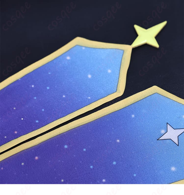 レム 誕生日生活2025 衣装の背飾りクローズアップ。装飾の層と取り付け部の仕上げを示す写真