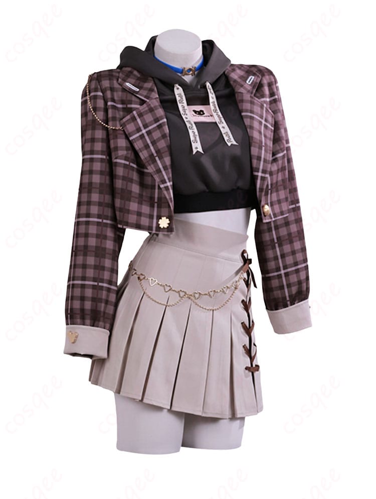 ホロライブ さくらみこ miCometベアブランド衣装 コスプレの右側アングル全身写真