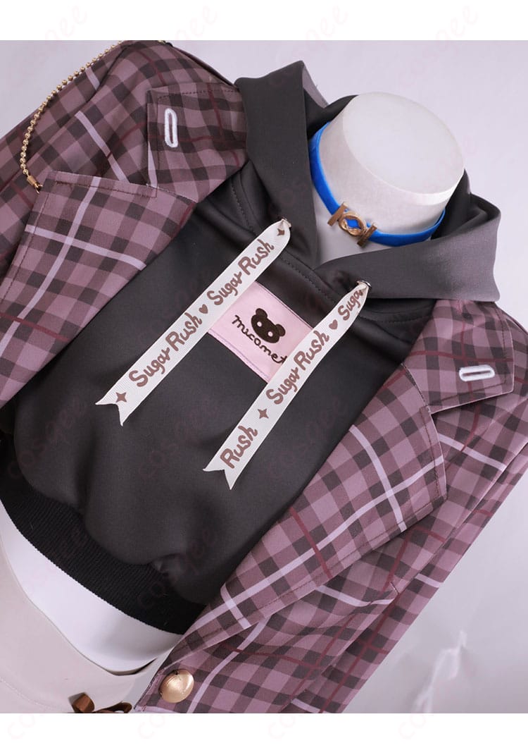 miCometベアブランド衣装 コート前立てのデザイン細部（ボタン・ステッチ）