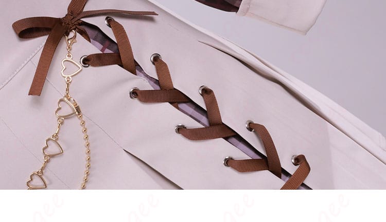 miCometベアブランド衣装 スカート側面のひも装飾ディテール