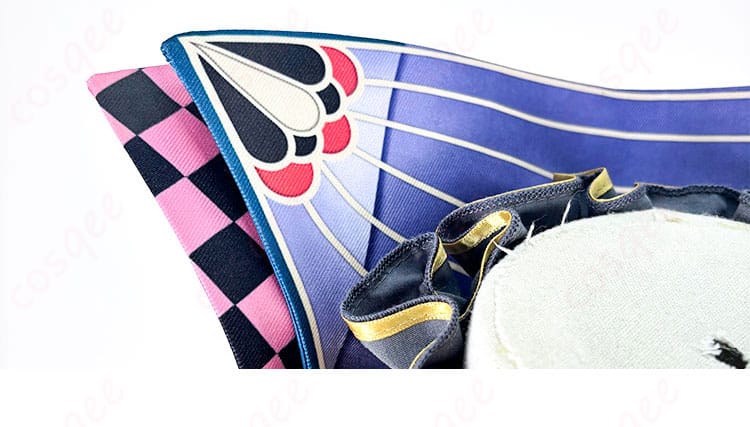 ナック・シュタイン ハロウィン コスプレ衣装の襟元デザイン。上品でゴシックな襟周りの再現ポイント。