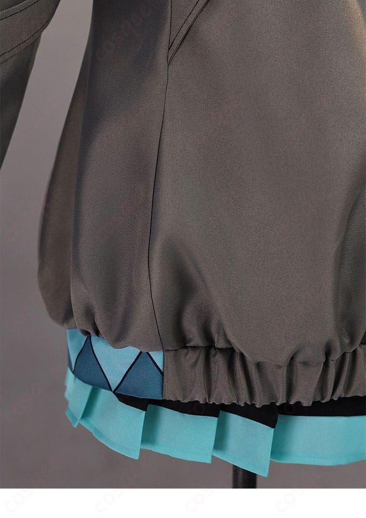 初音ミク 衣装 裾装飾アップ|軽やかに流れるスカートラインを強調