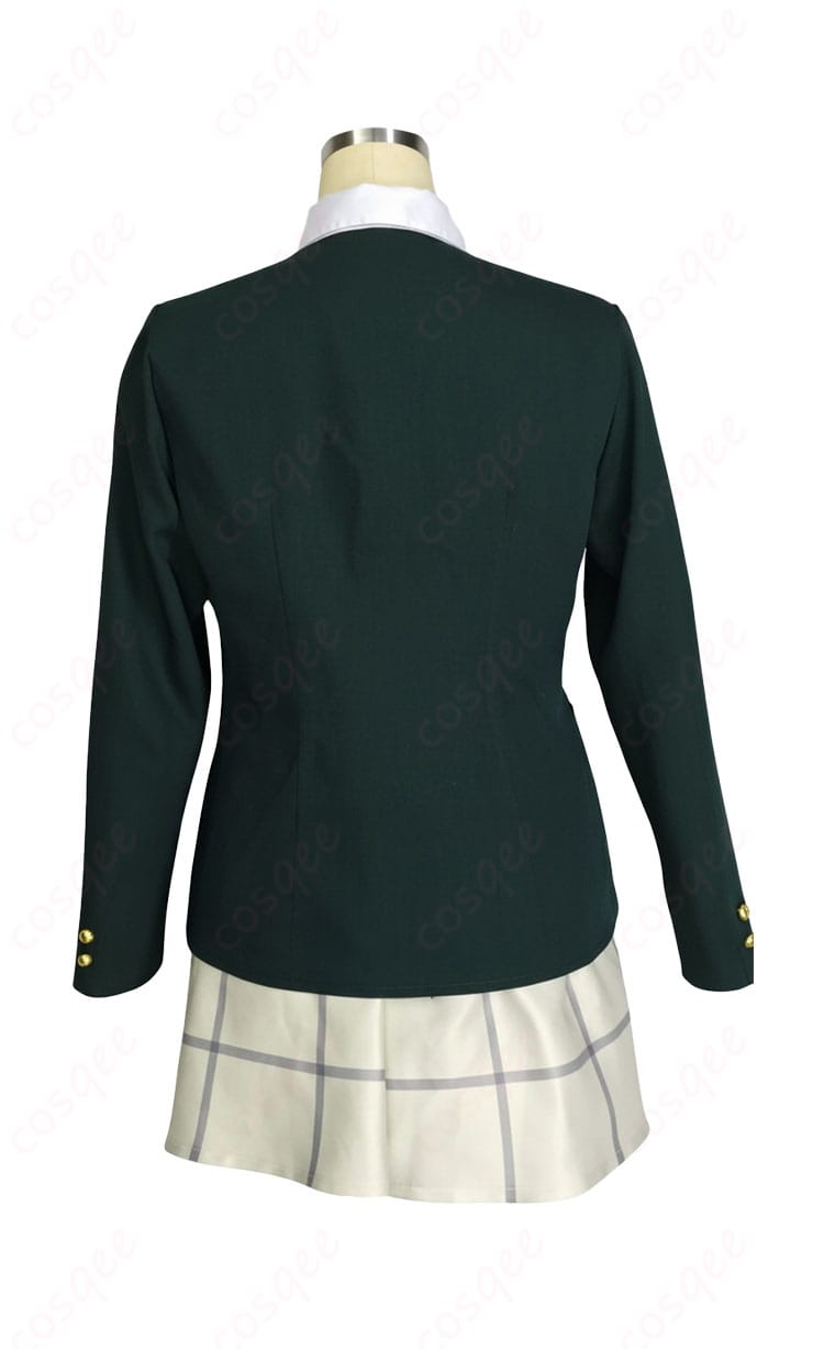 ブルーアーカイブ 桜井ミヨ コスプレ 背面。コート後ろ中心ラインと裾の広がり、背面シルエットの整いを示す。