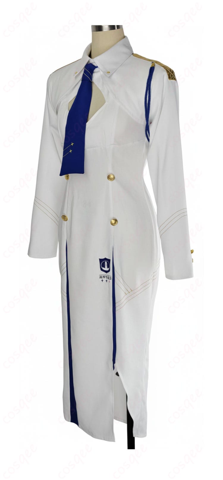 岩櫃アユム コスプレ衣装の側面。コートのライン、袖の長さ、ウエストシェイプなどディテールを確認。