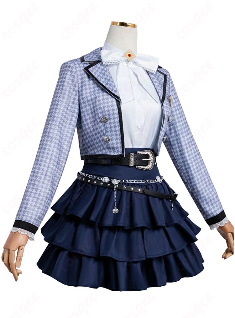 恋と深空 MC『気ままな旅』コスプレ衣装 側面ビュー。コートの落ち感とベルト位置のバランスを確認できる画像