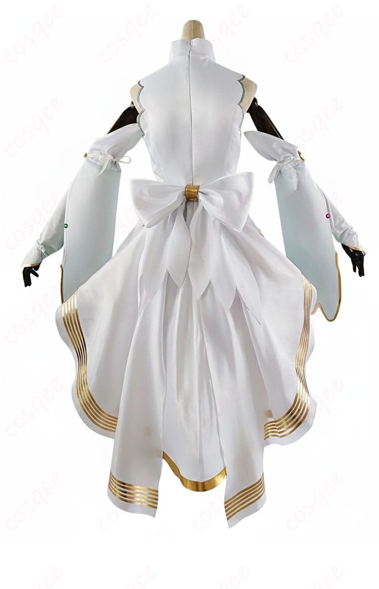 初音ミク 開かれた窓のセカイ 衣装の背面観。ファスナー位置や装飾の配置が分かるディテール写真