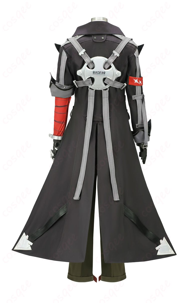 狛野真斗 コスプレ衣装の背面シルエット。存在感のある背飾り付きロングコート