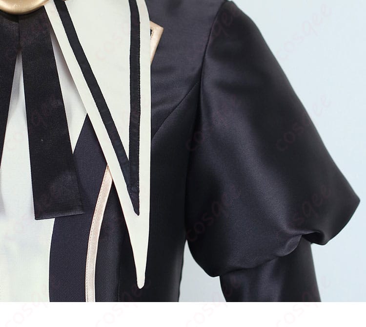 タロ 25シーズン衣装 肩飾り・ショルダーデザインのアップ｜立体装飾とステッチ