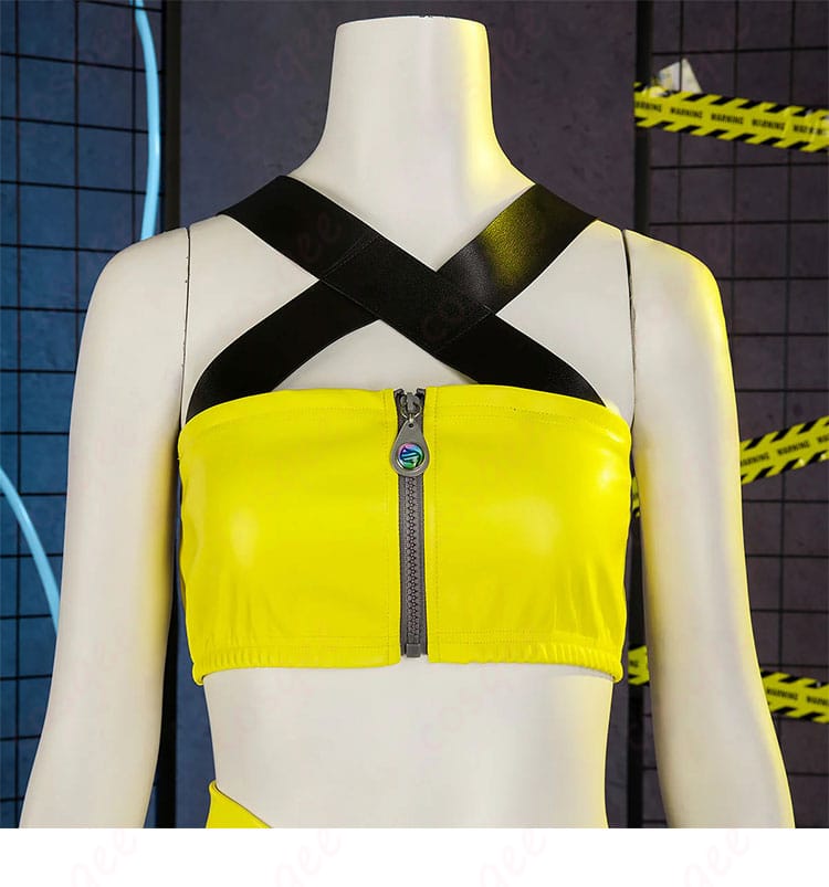 フロントファスナー周りのディテール（開閉しやすい設計）