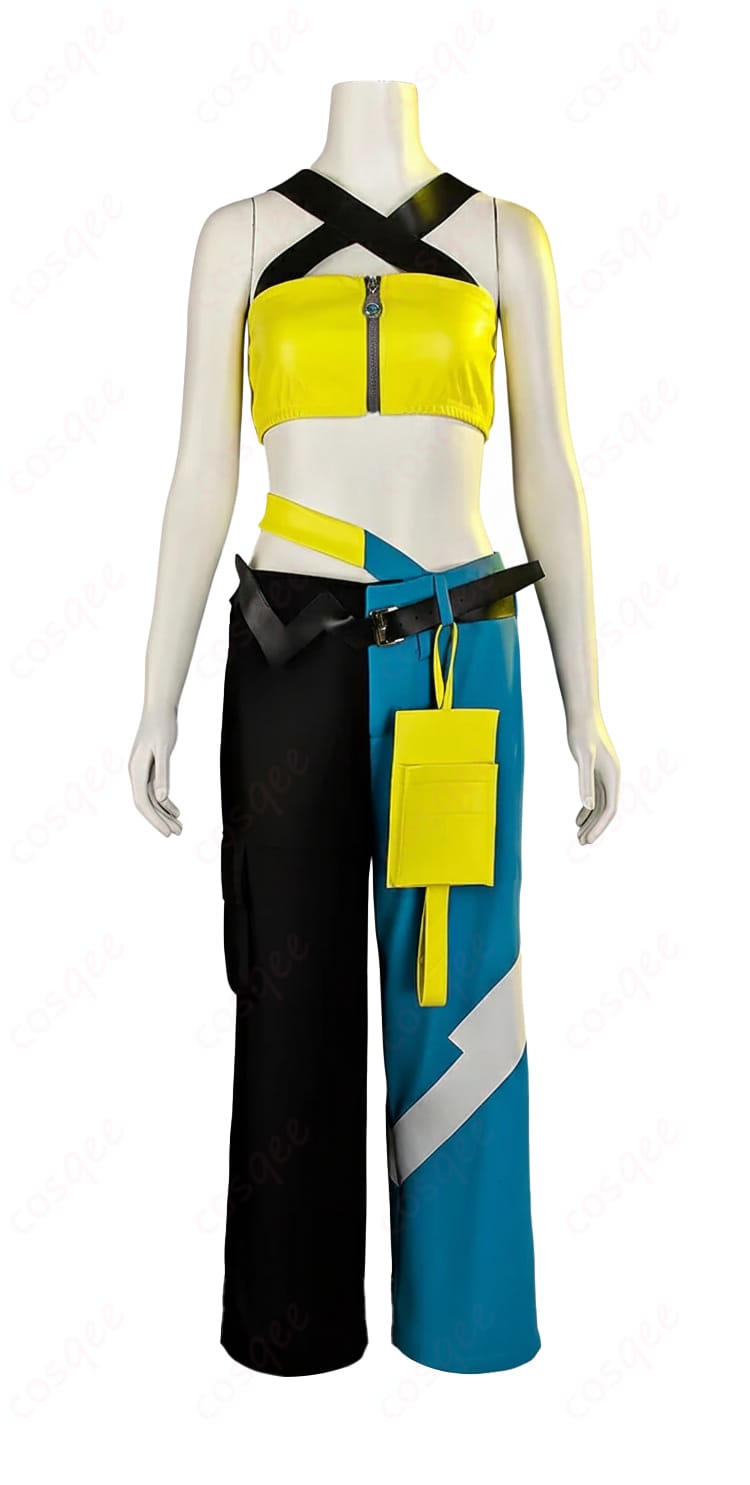 インナー上衣とパンツ正面の装飾ディテール（チューブトップ＋装飾）