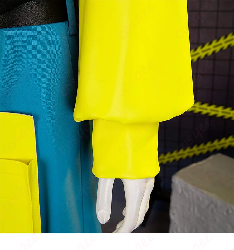 パーカー袖のカフと縫製ディテール（ハリとフィットの両立）