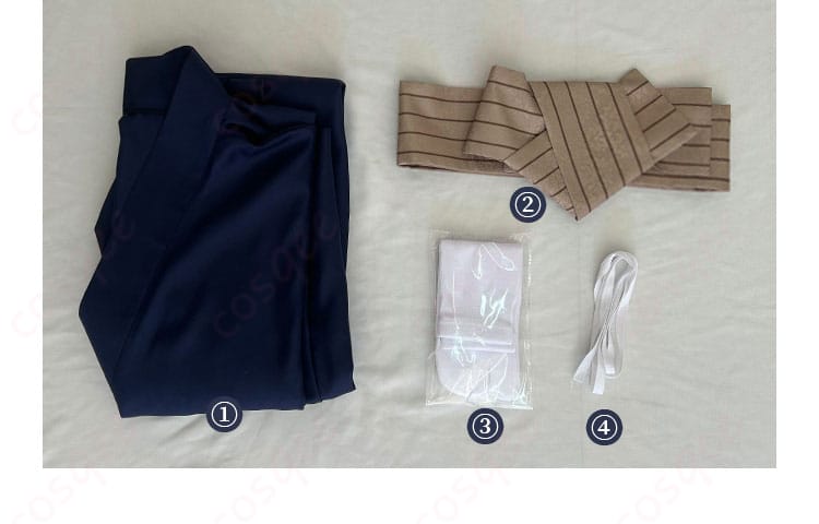 セット内容一式（衣装本体と靴下）のフラットレイ