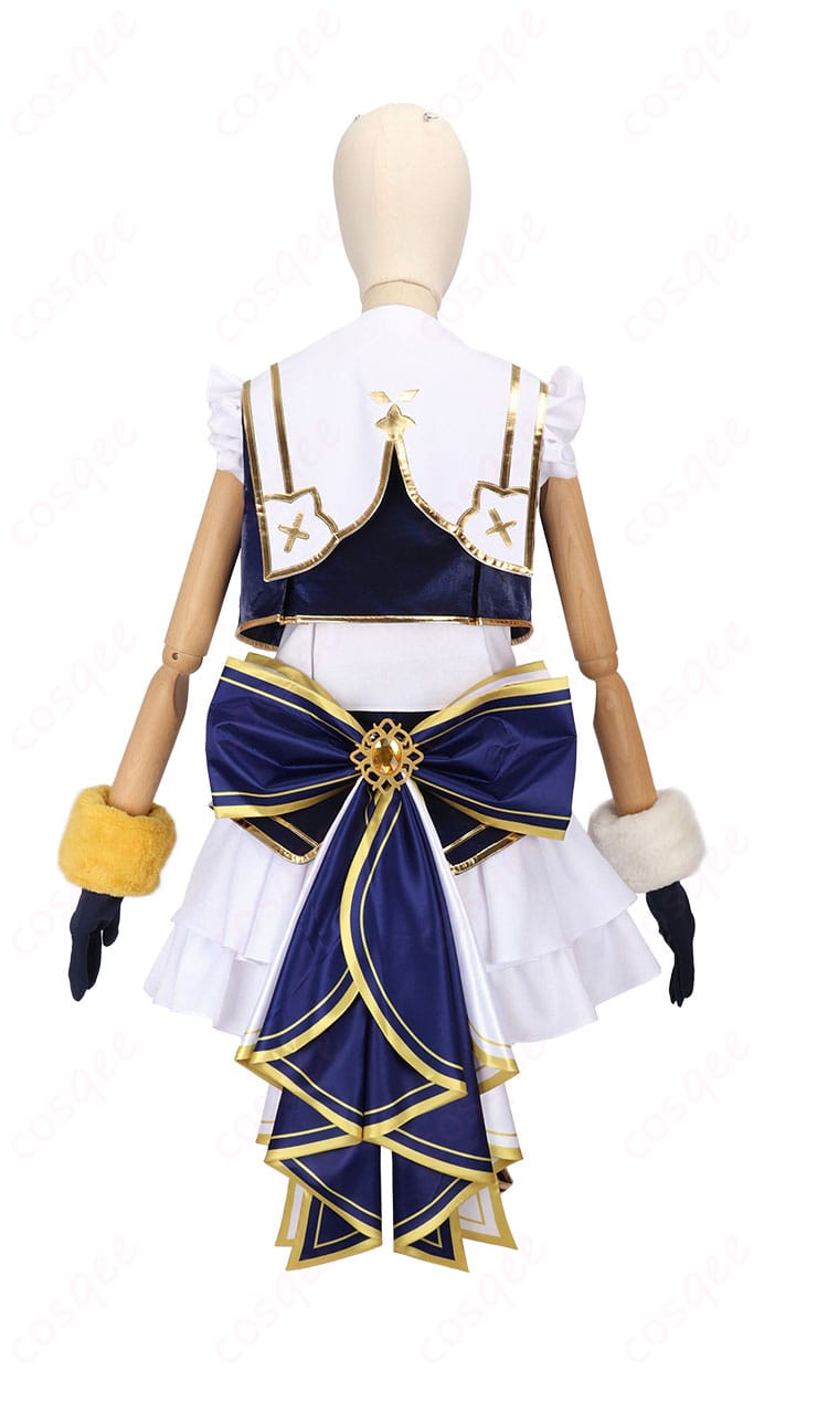 本間ひまわり 共通衣装コスプレの背面全体写真（背部の大きな蝶結びとシルエット）