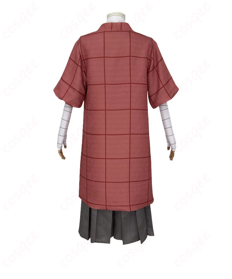 坂本喜八 コスプレ衣装の背面全体。羽織の丈感と袴の広がりが分かる画像