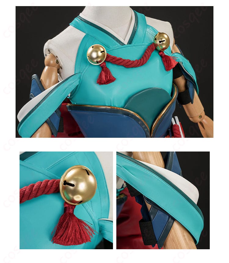 襟元の鈴と袖口装飾のディテール。質感と縫製のアップで再現度を強調