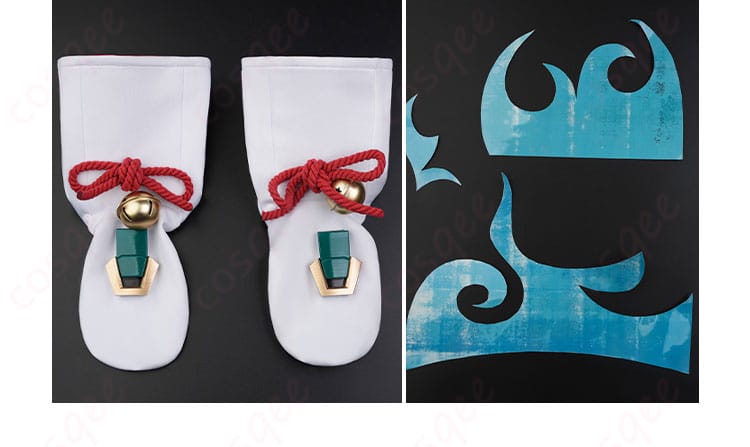 靴下のライン装飾と耳飾りのディテール。別売り耳と合わせたコーデ例