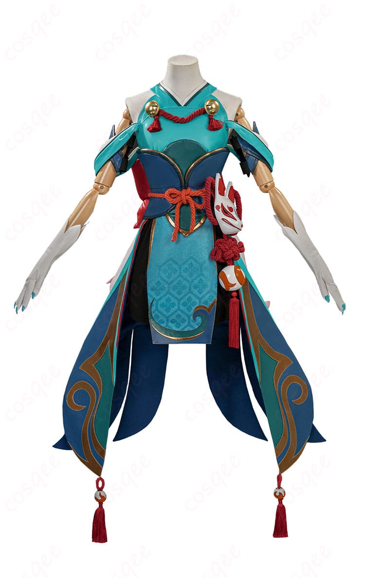 キリコ 稲荷の神コスプレ衣装の正面全体。襟元の鈴や腰封を含むバランス確認用