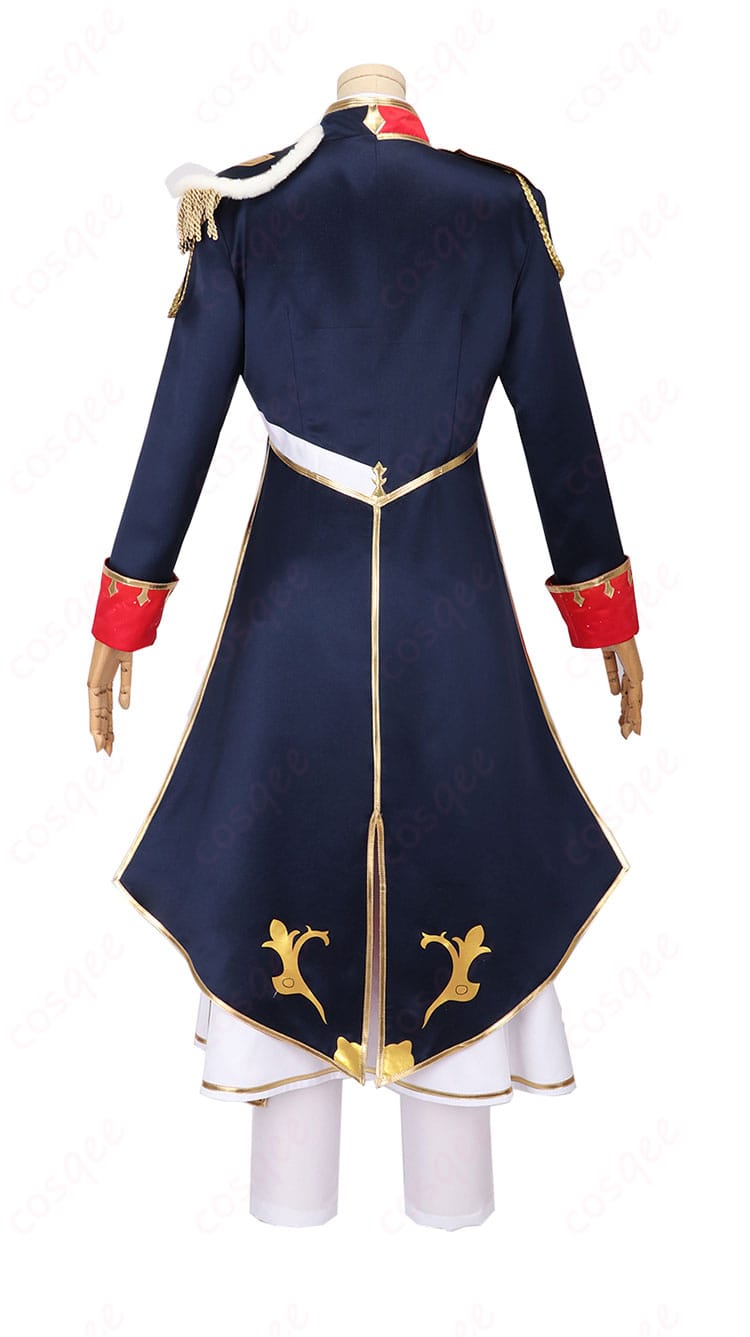 ローレン・イロアス 共通衣装コスプレの背面。コートの丈感と背中の縦ラインが強調される端正な後ろ姿。