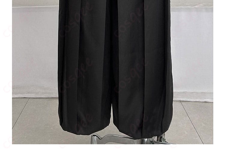 鬼滅の刃 鬼舞辻無惨 平安時代 コスプレ衣装 袴パンツ裾ディテール画像 足元までこだわった和装コーデ