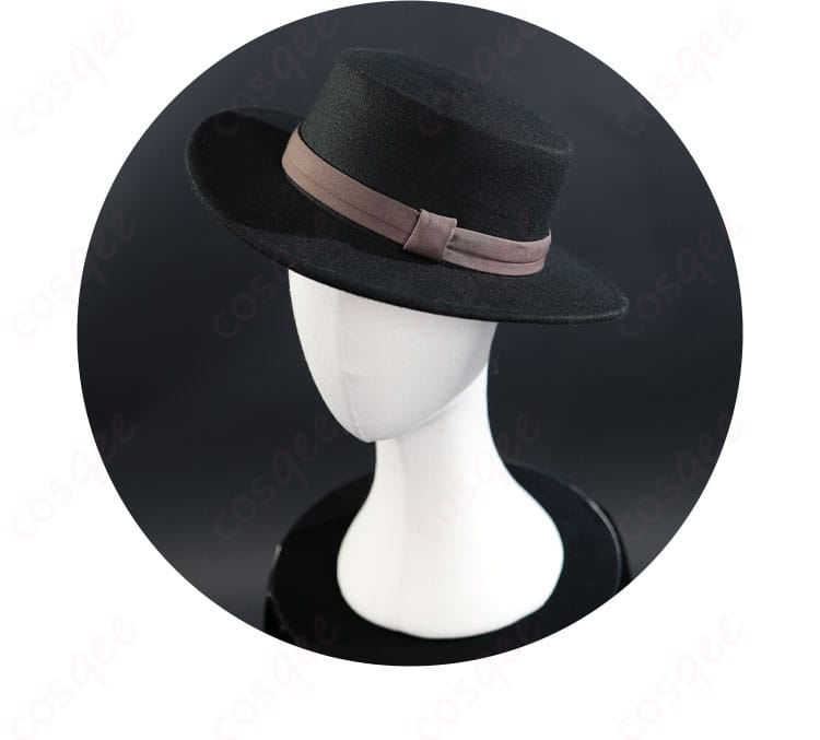 中原中也 BEAST コスプレ衣装の帽子アクセサリー細部。マフィア幹部らしいクールなデザインと質感がわかる角度