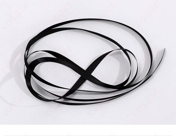 幽鬼 メイド服コスプレの付属リボン・紐ディテール。セット小物の質感と統一感。