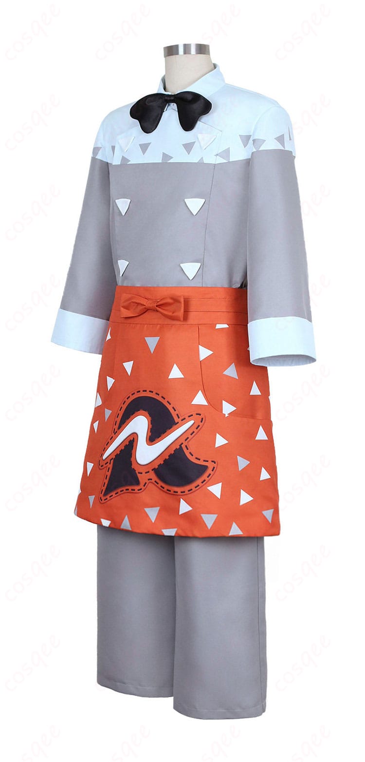 ポケモンレジェンズZ-A グリ コスプレ衣装の側面シルエット。自然なラインとハリ感が撮影で映える角度。