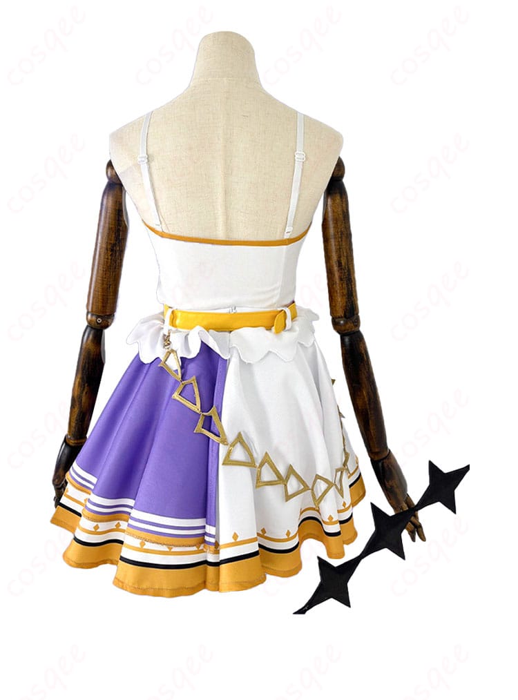 ラプラス・ダークネス アイドル衣装 スカート背面の装飾。動きに合わせて映える仕様とレイヤー感を見せる写真。