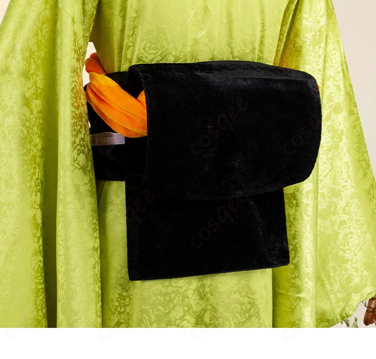 鬼滅の刃 嘴平琴葉 コスプレ衣装の帯背面ディテール。和装らしい収まりと崩れにくい結びを再現。