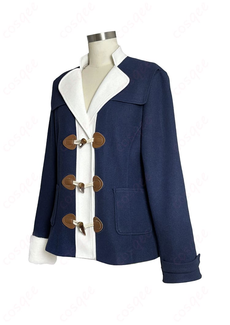 ユキノビジン 勝負服コート左側面。裾の落ち感や縫製ラインなど、細部へのこだわりを示す画像。