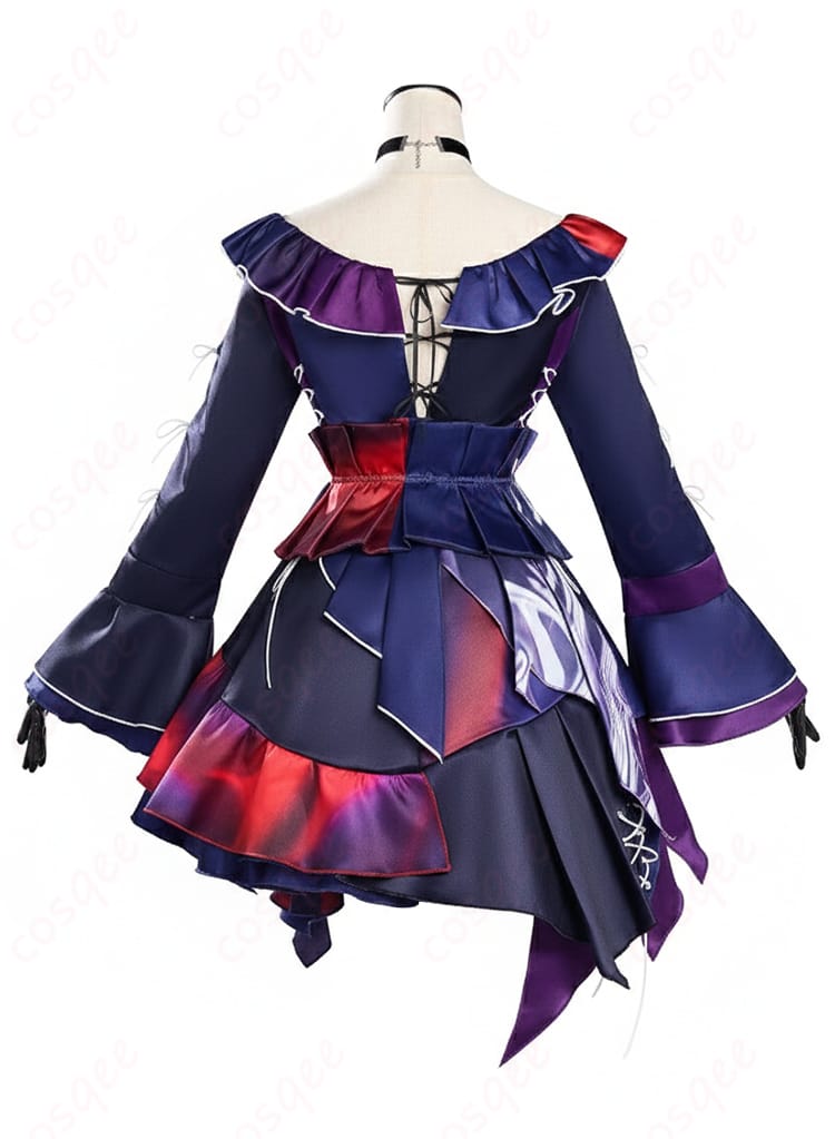 暁山瑞希 knitting colors コスプレ衣装の背面画像。背中側の装飾配置とシルエットのバランスを確認。