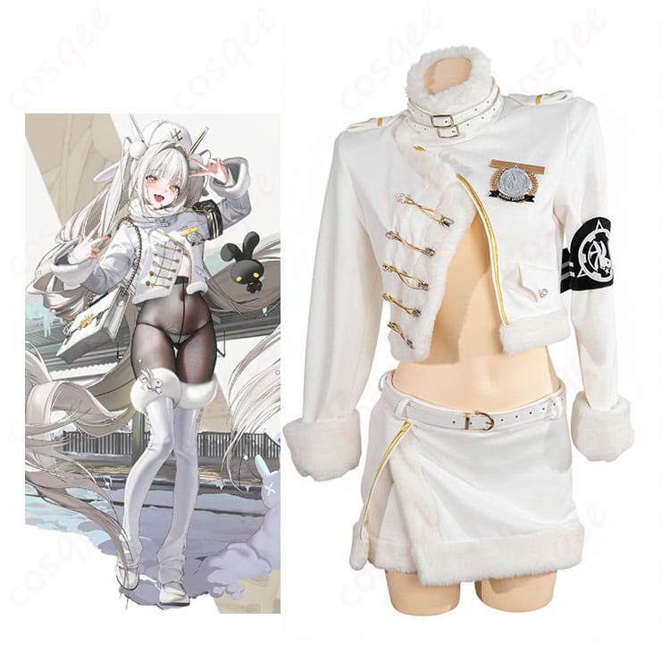 勝利の女神:NIKKE ブラン フォーチュンエクスプレスのコスプレ衣装をモデルが着用した全身イメージ。帽子とショートパンツまで揃う再現セット。