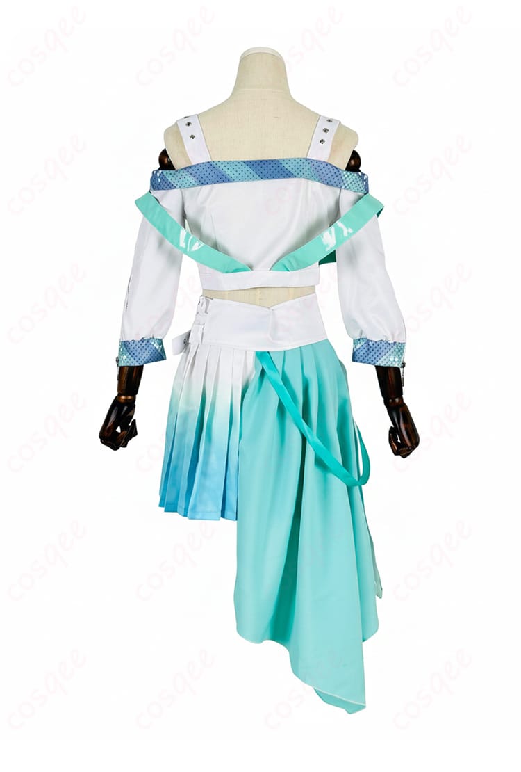 浅倉 透『つづく、』衣装の背面全体。後ろ姿のラインと装飾バランスを示す。