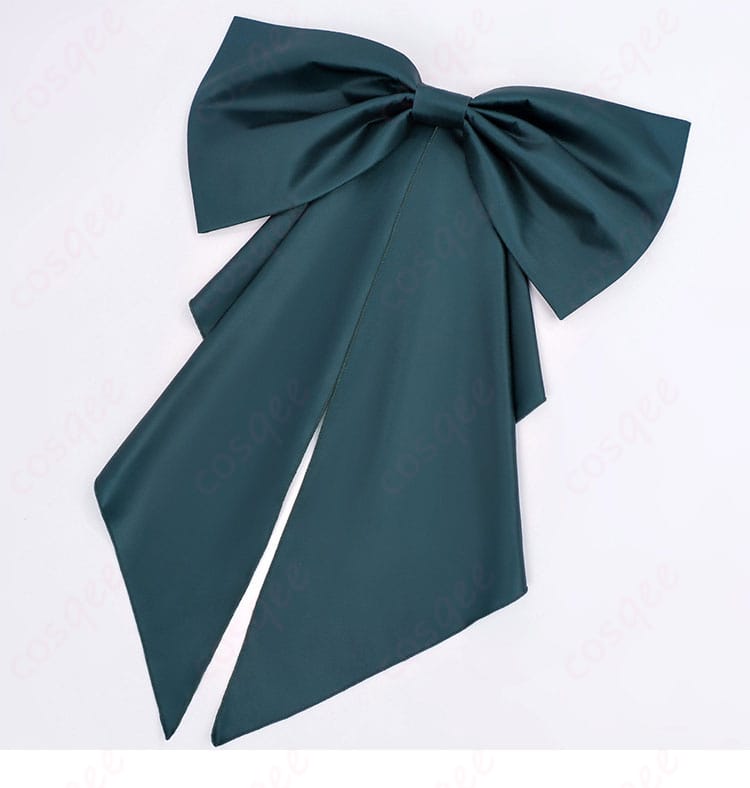 背面蝶結びのアップ。ボリューム感と留め位置、帯とのコーディネートが分かる。