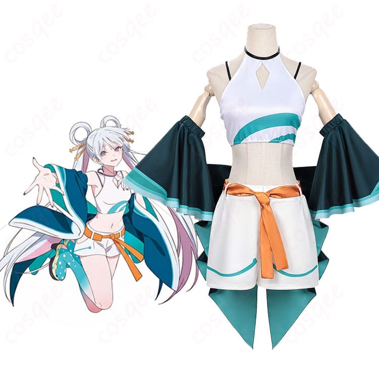 モデル着用の超かぐや姫 月見ヤチヨ コスプレ衣装全身イメージ。トップスとショートパンツ、帯と背面リボンのバランスが分かる写真。