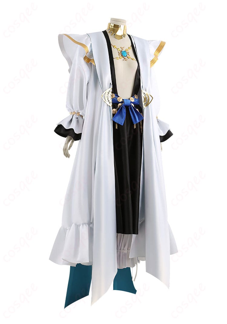 キャプテン・ネモ第3段階コスプレの右側面。コートのハリ感と腰飾りの位置関係を示す。