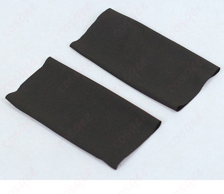 付属アクセサリー一式（リストバンド・ベルト等）のディテール