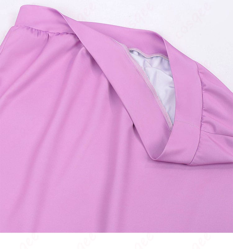 カヤ コスプレ衣装の裾ディテール。軽量生地のドレープ感とステッチの整いを示す近接写真。