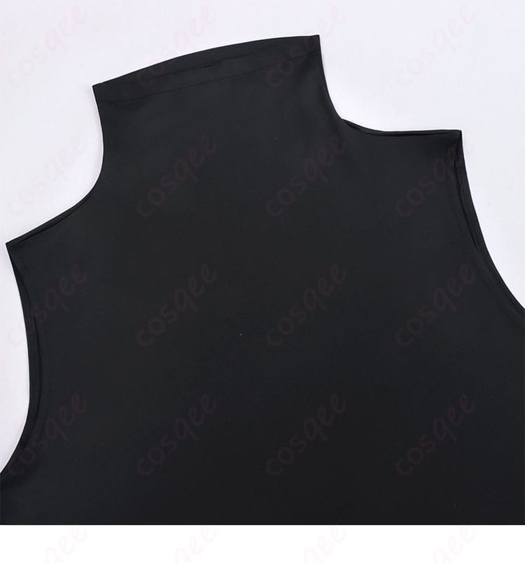 黒インナーの素材感と縫製ディテール