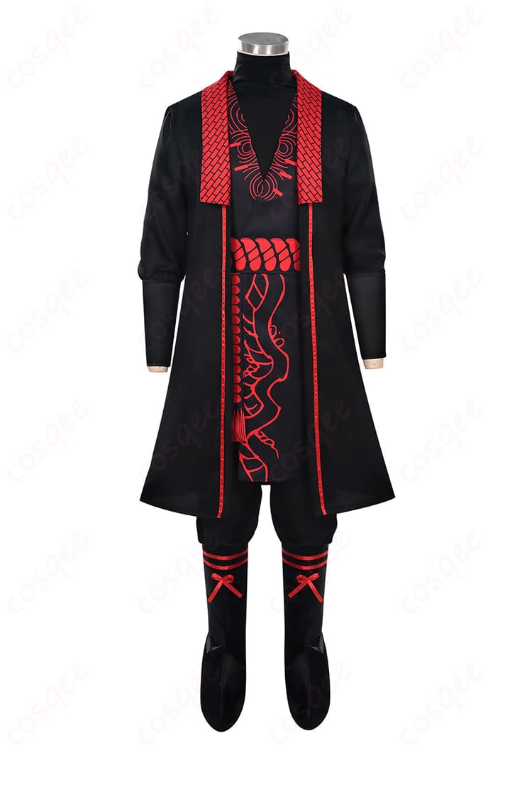 正面装飾ディテールの全体俯瞰（襟元〜前立て）