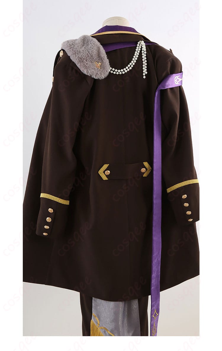 ロイヤルフラッシュ衣装 コート背面装飾とパイピングの拡大