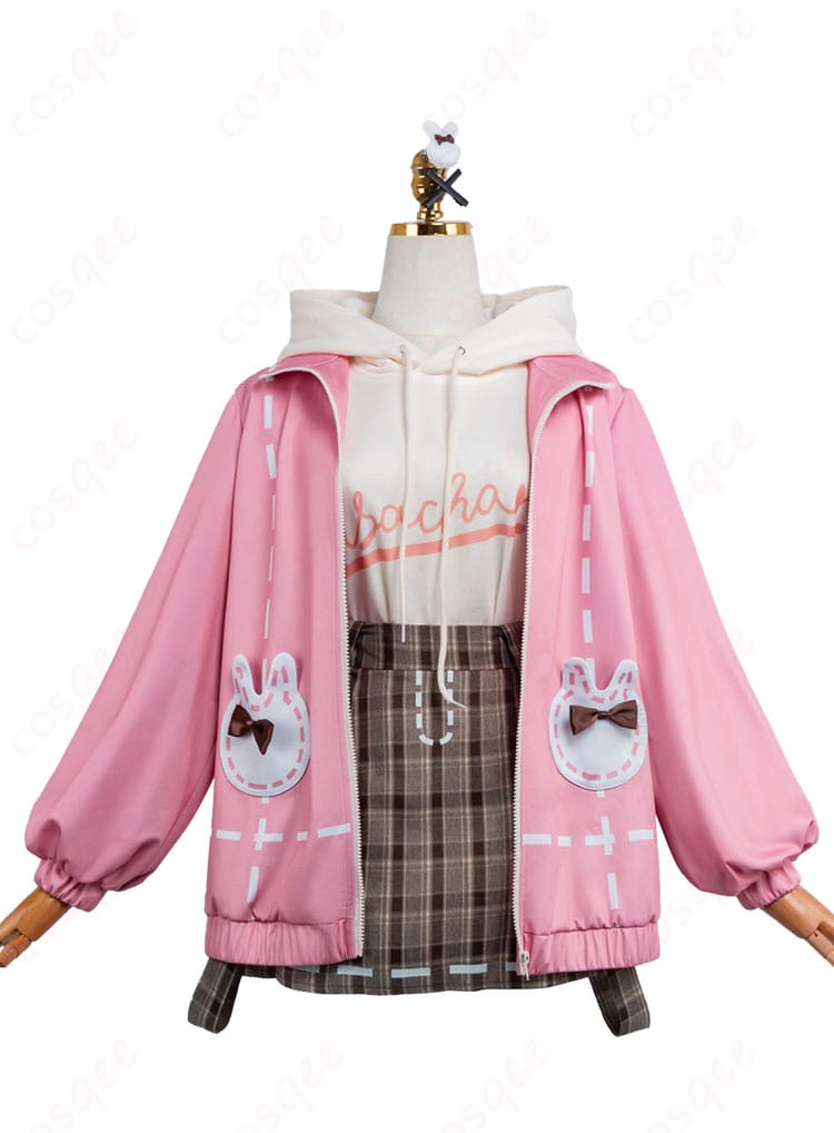 おさんぽうさちゃんコーデ コスプレ衣装の正面全体。コートとパーカーのレイヤード、Aラインシルエットが分かる構図