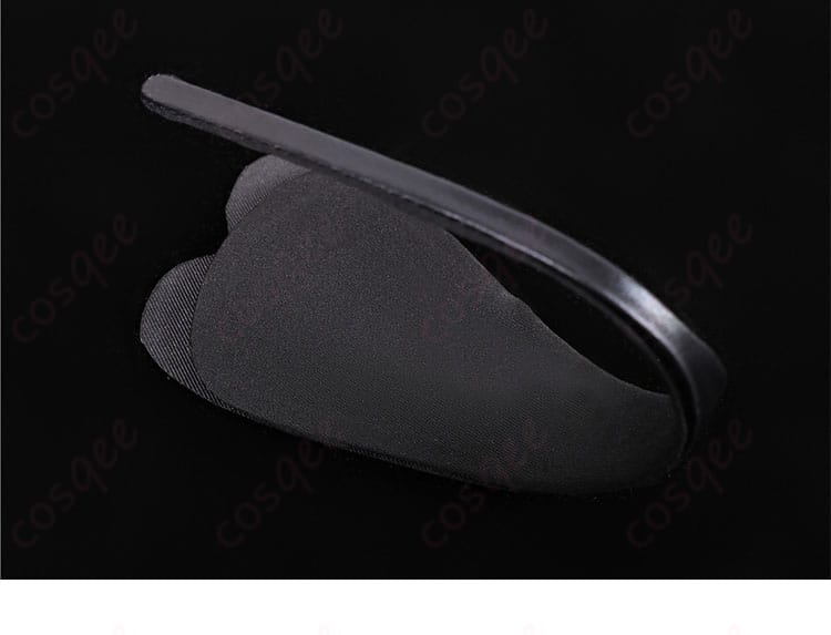 付属アクセサリー一式の素材感とカラーを示すディテール画像